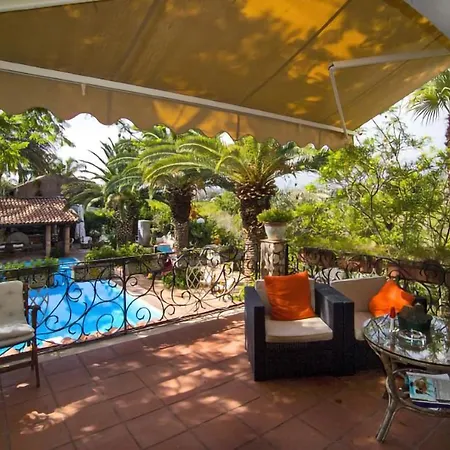 Alkantara Villa *