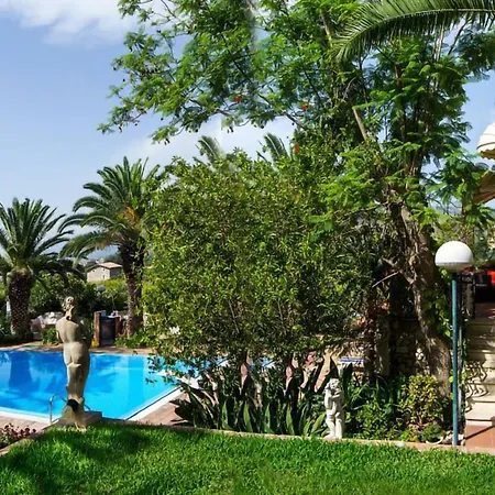 Alkantara Villa *